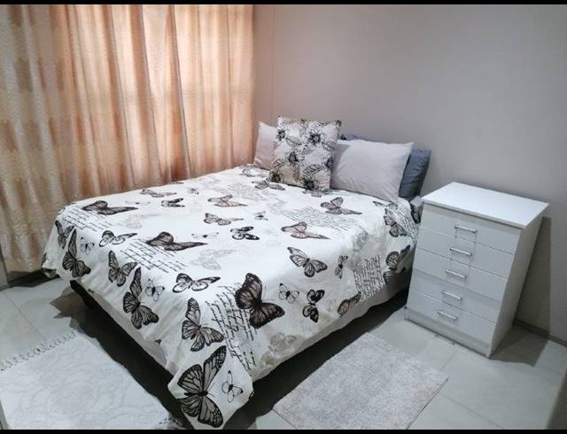3 BEDROOM APARTMENT TO LET IN POINT WATERFRONT